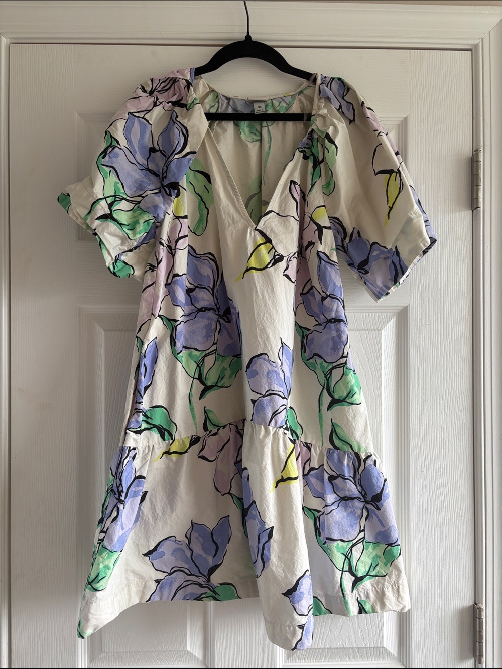 A New Day Floral V-Neck Short Sleeve Dress in Cream and Lavender